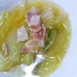 温まる♡白菜とベーコンの簡単洋風スープ